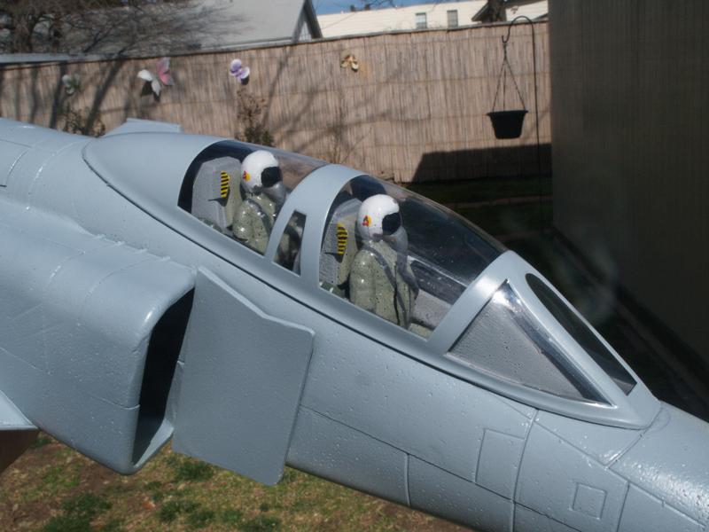 (image for) H L F-4 Phantom